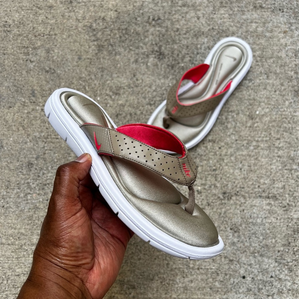 WMNS NIKE COMFORT THONG LIGHT PINK MAGENTA MEDIUM TAN GREY WHITES CORAL FOOTBED - Picture 14 of 14